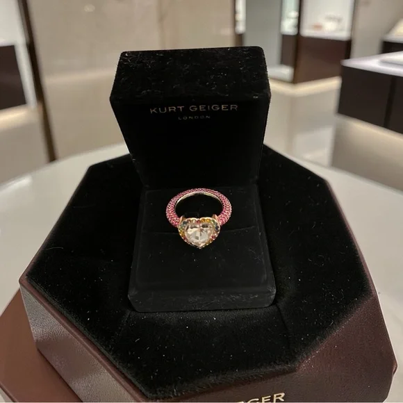 Kurt Geiger London Pink Heart Crystal Halo Ring -Sz. 7 - Excellent Condition - Picture 3 of 10